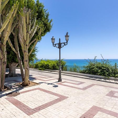 Apt Playa Y Montana Apartamento Torremolinos Exterior foto
