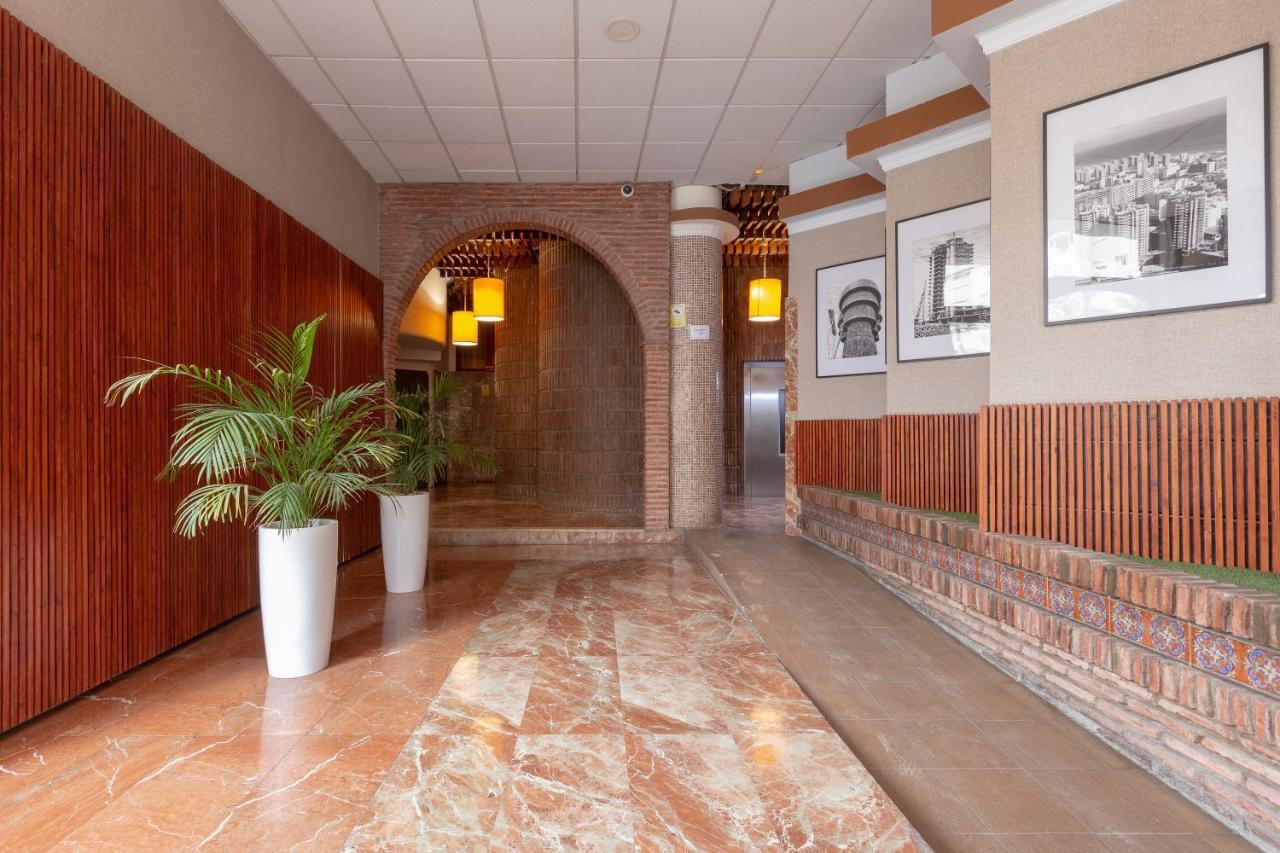 Apt Playa Y Montana Apartamento Torremolinos Exterior foto